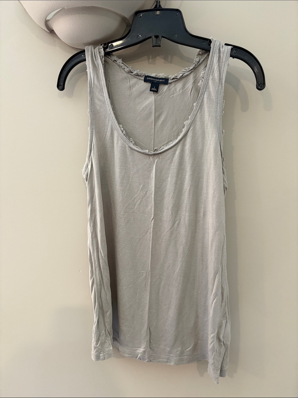 Banana Republic Light Gray Scoop Neck Tank Top